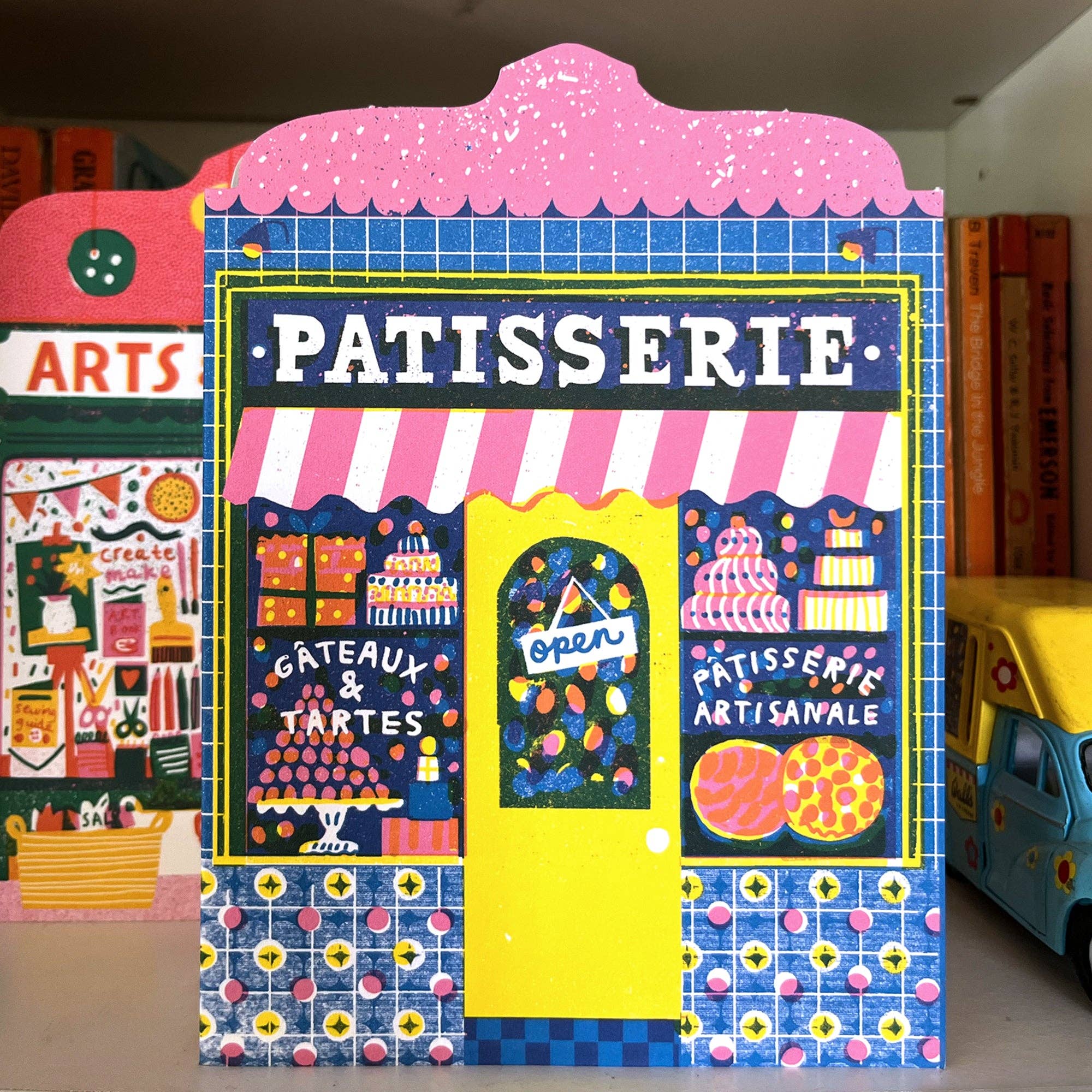 PATISSERIE SHOP DIE CUT CARD